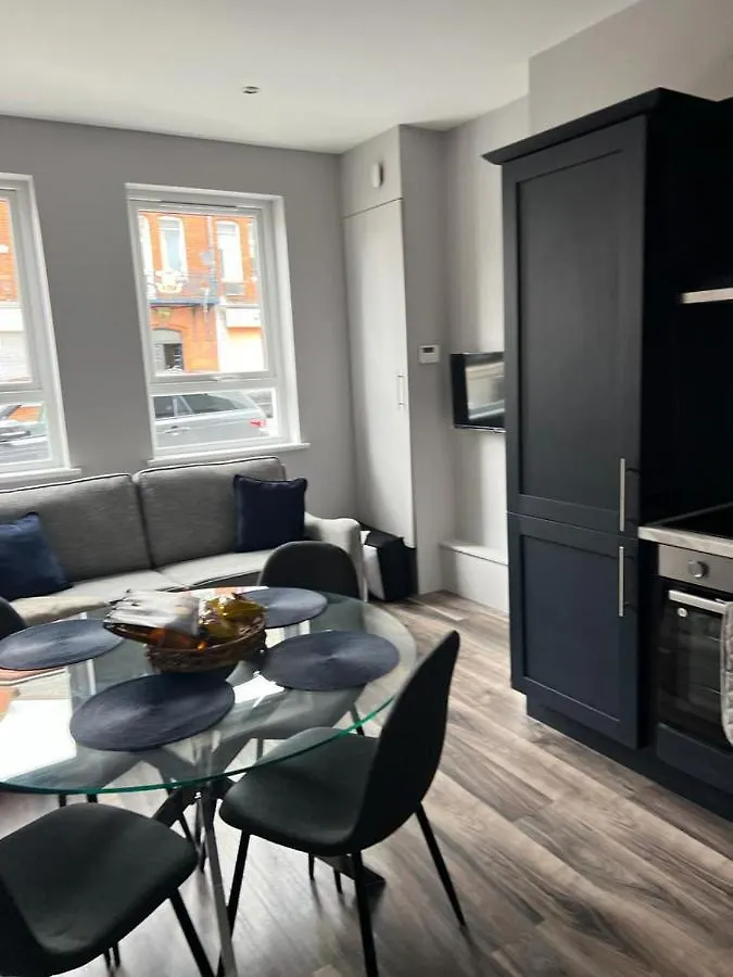 Central Belfast Modern Apartment Great Location Free Parking 0*,